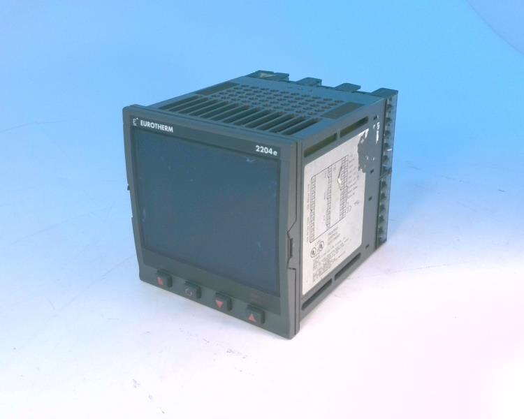 SCHNEIDER ELECTRIC 2204/CC/VH/H7/XX/XX/XX/XX/1XX/ENG