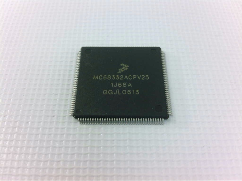 NXP SEMICONDUCTOR MC68332ACPV25