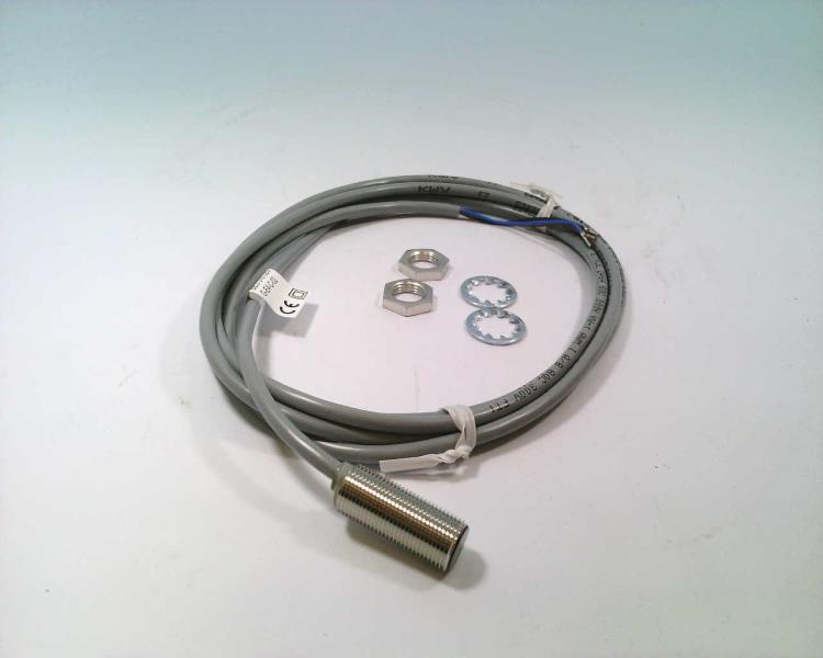 BALLUFF BES 516-325-G-E4-C-02