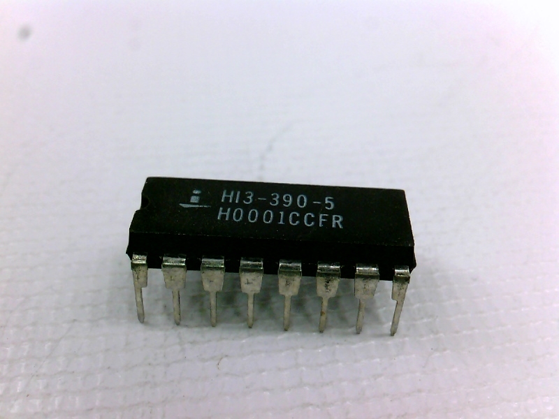 HI3-390-5 by INTERSIL