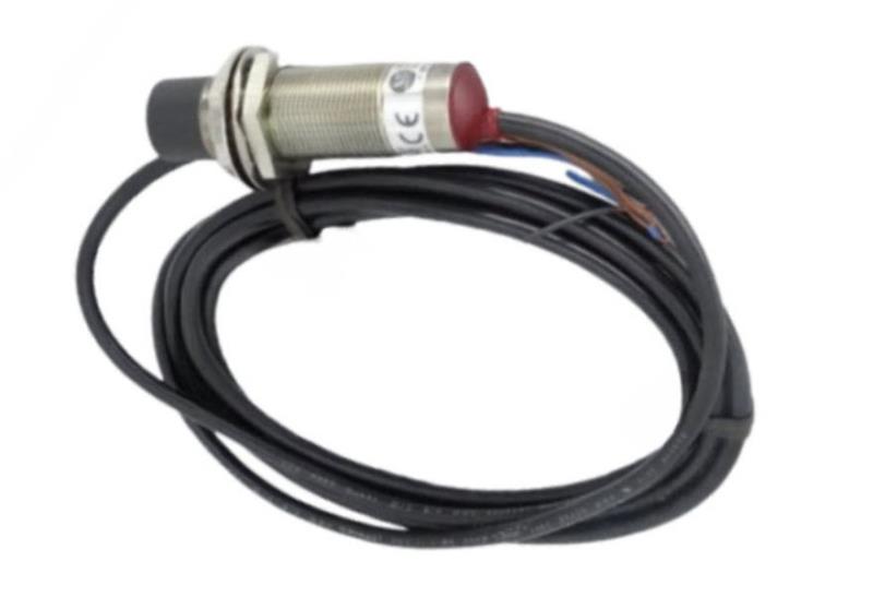 ALLEN BRADLEY 872C-D8CP18-E2