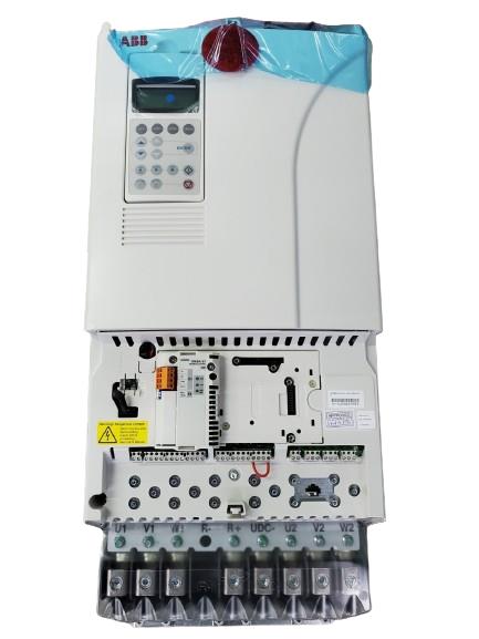 ASEA BROWN BOVERI ACS800-04-0140-5+J400