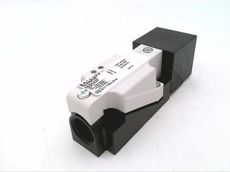 BALLUFF BES 517-132-U3-H