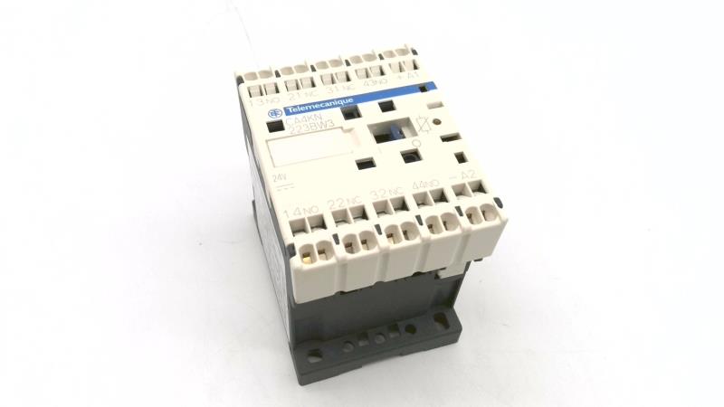 SCHNEIDER ELECTRIC CA4KN223BW3