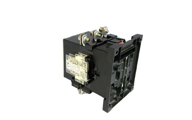 ALLEN BRADLEY 100-B110ND3