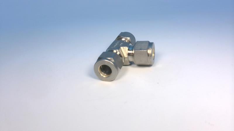 SWAGELOK SS-10M0-3