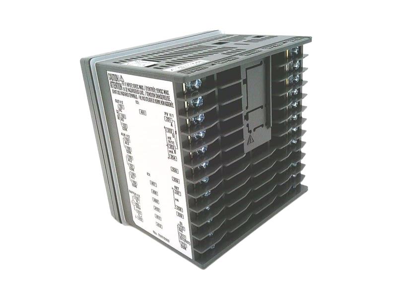 YOKOGAWA UT35A-L00-11-00