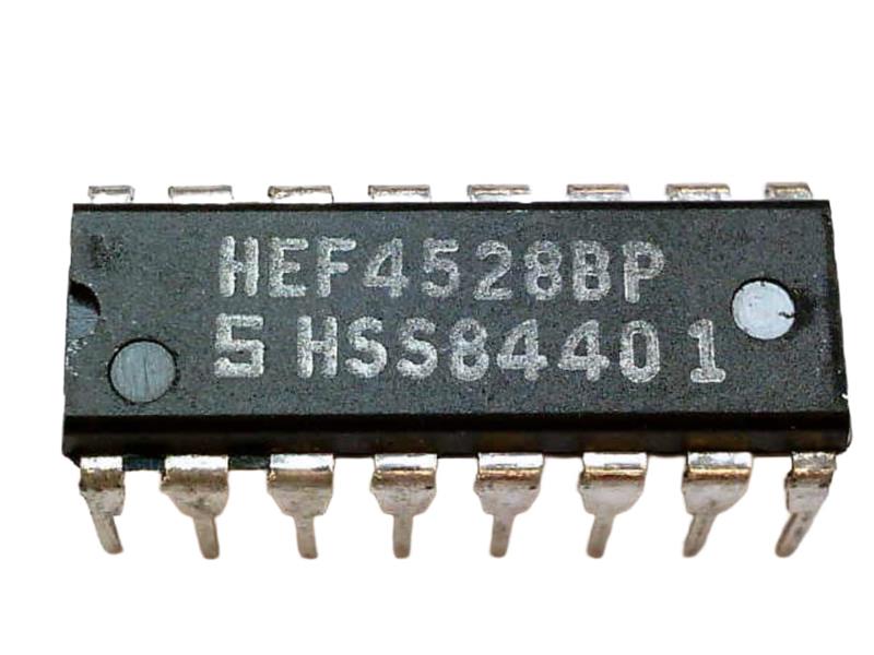 NXP SEMICONDUCTOR HEF4528BP