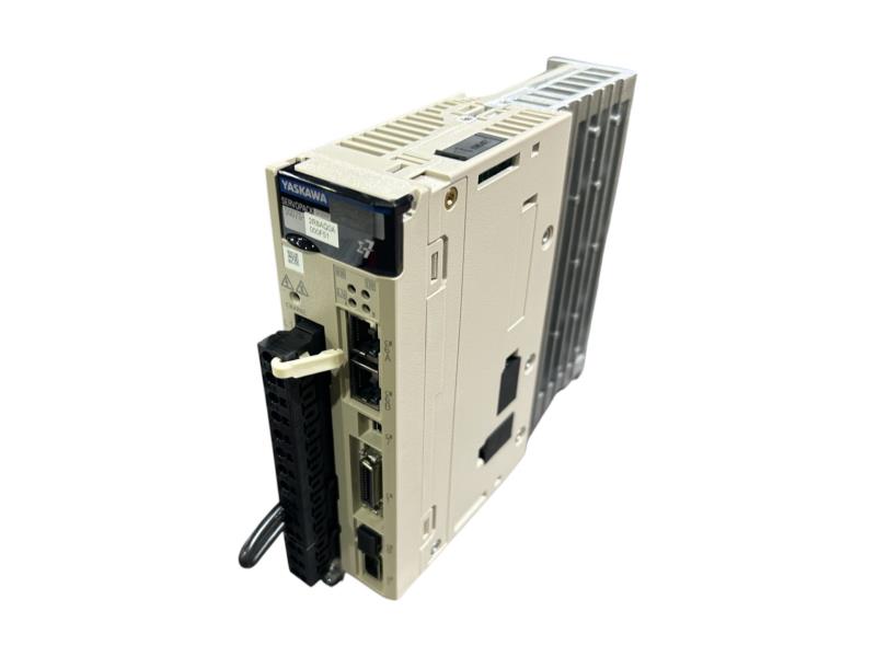 SGD7S-2R8AQ0A000F51 by YASKAWA ELECTRIC