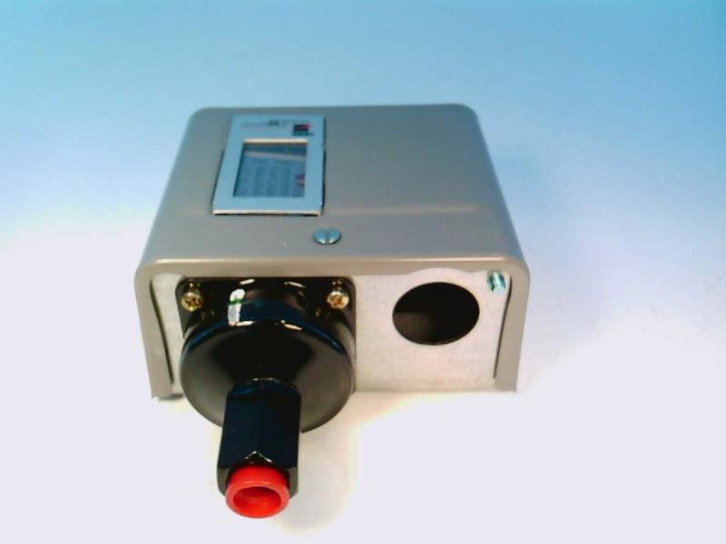 JOHNSON CONTROLS P70EA-9C