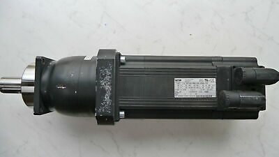 LENZE MCS12L20-RS0B0-B19N-ST6S00N-R0SU