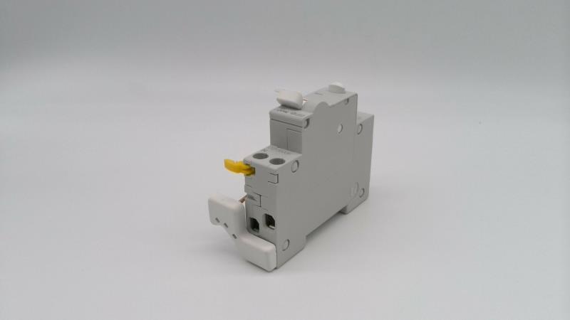 SCHNEIDER ELECTRIC 21685