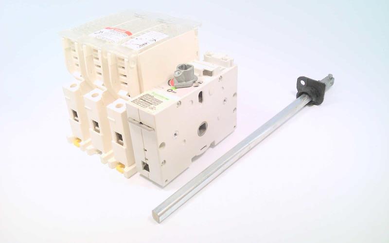 SCHNEIDER ELECTRIC GS2GU3N