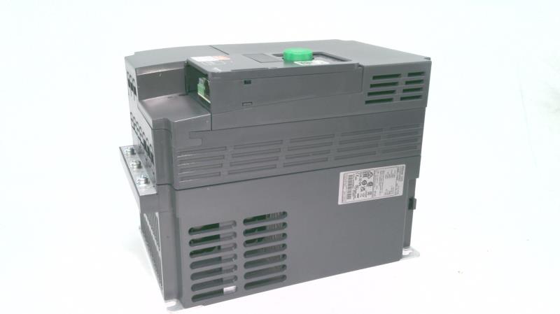 SCHNEIDER ELECTRIC ATV320U55M3C