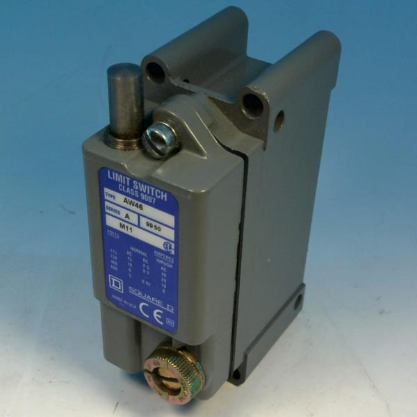 SCHNEIDER ELECTRIC 9007AW46M11