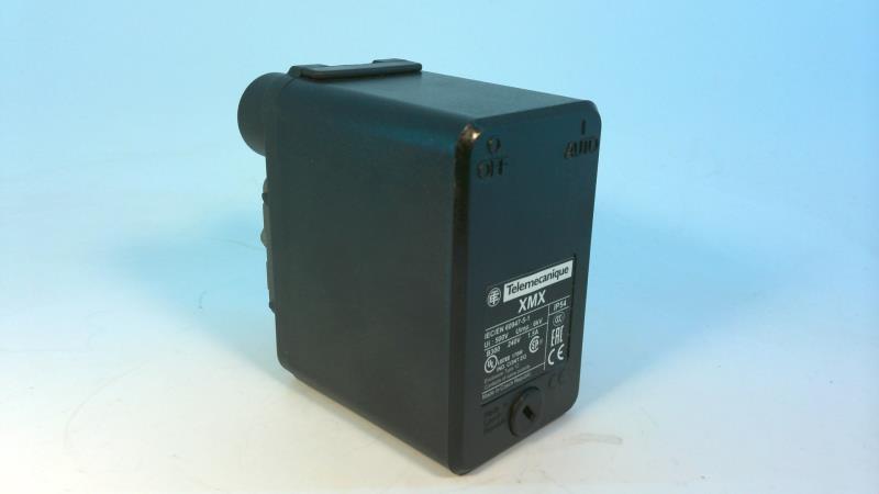 SCHNEIDER ELECTRIC XMXA06L2135