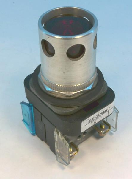 ALLEN BRADLEY 800T-QA24RAV