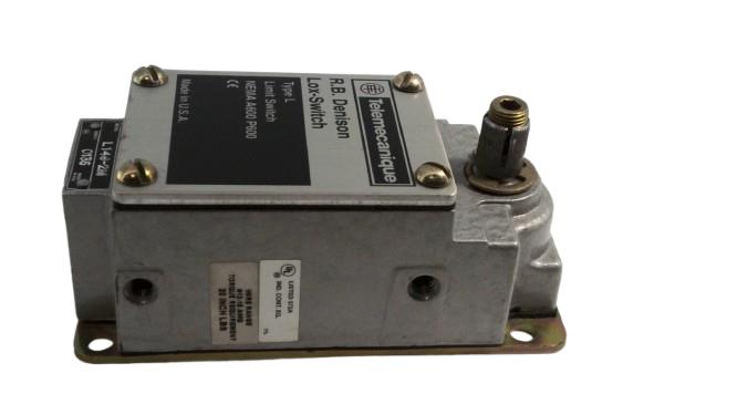 SCHNEIDER ELECTRIC L1482M