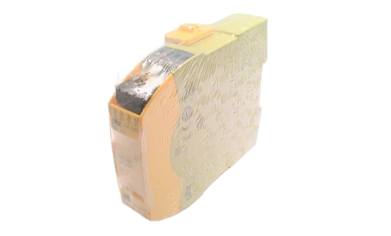 PNOZ S22 24VDC 2 X 3N/O 1N/C by PILZ