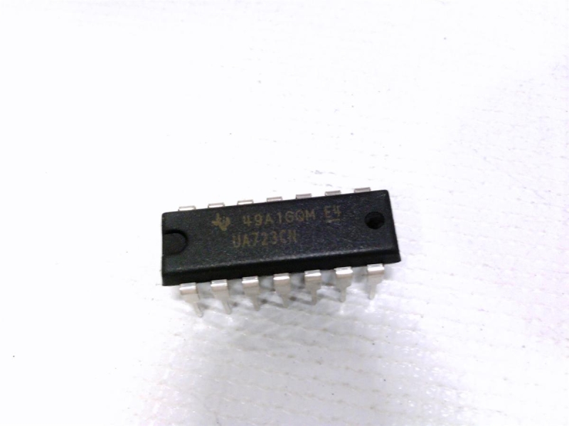 TEXAS INSTRUMENTS SEMI IC723CN