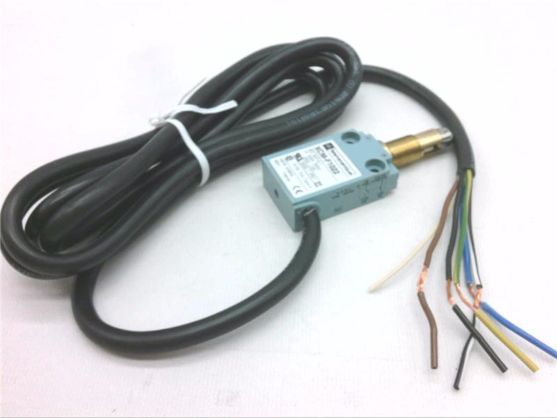 SCHNEIDER ELECTRIC XCM-F1022