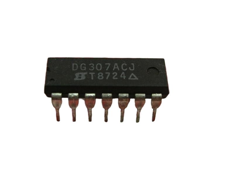VISHAY IC307ACJ
