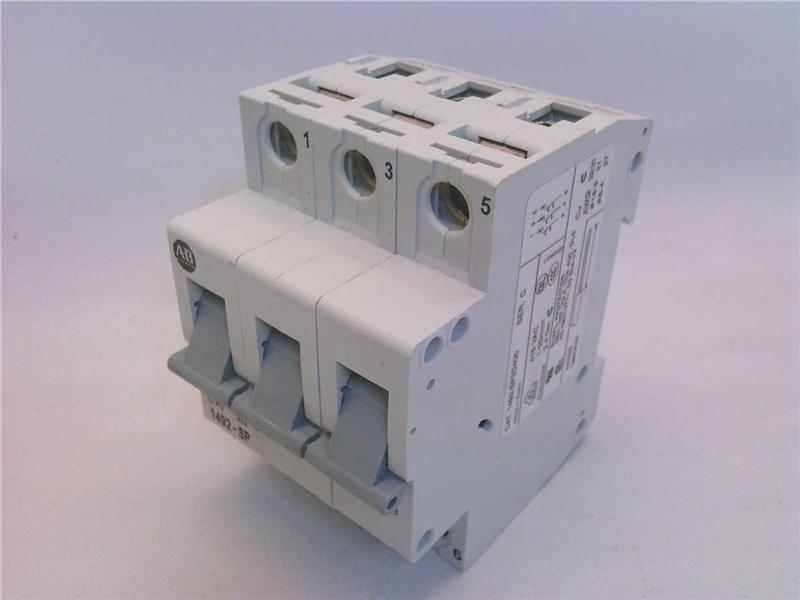 ALLEN BRADLEY 1492-SP3D-400