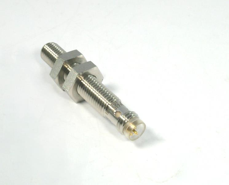 EFECTOR IEB3002BBPKG/AM/AS-IEC201