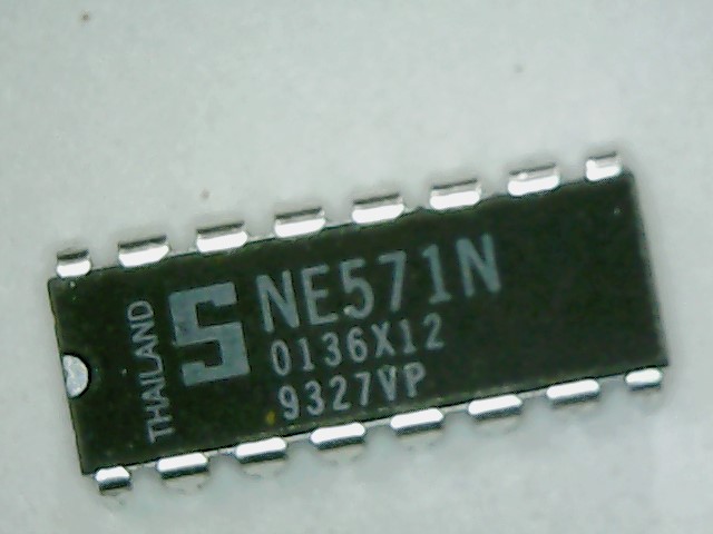 PHILIPS NE571N