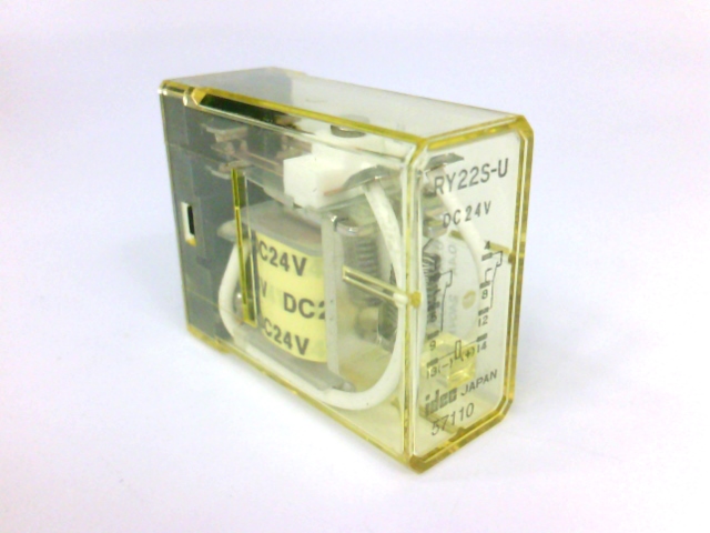 IDEC RY22S-U-DC24V