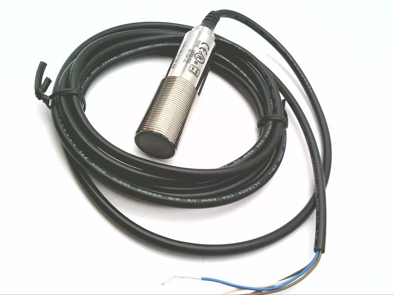 BANNER ENGINEERING M18-3VNDS-2M