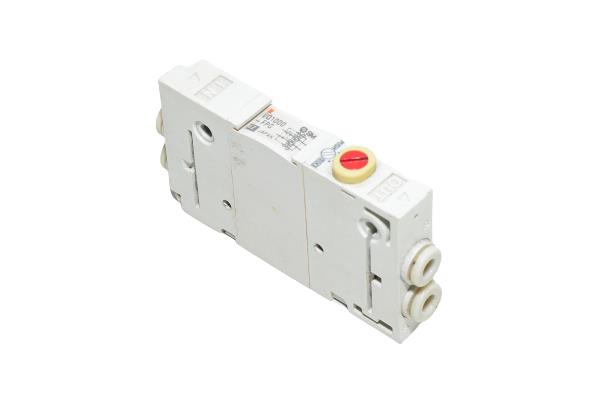 SMC VQ1000-FPG