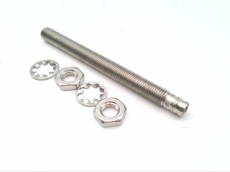 BALLUFF BES 516-324-G-SA66-S49-C