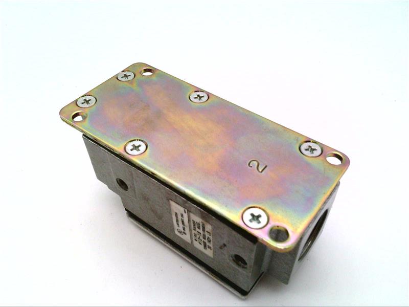 SCHNEIDER ELECTRIC L100WTR2M12