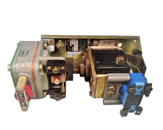 SCHNEIDER ELECTRIC 9050-CO1E-V66