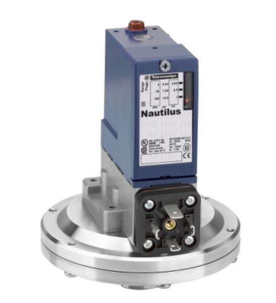 SCHNEIDER ELECTRIC XMLA001R2C11