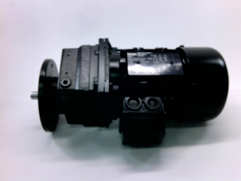 LENZE GST04-1M VCK 071C13