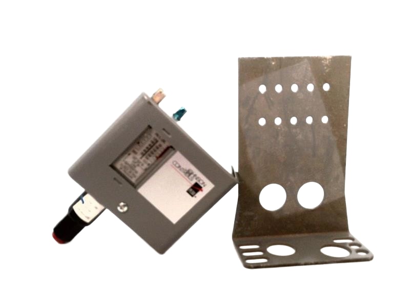 P70AA-119C by JOHNSON CONTROLS