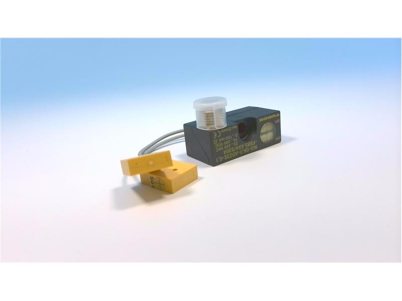 TURCK NI2-Q6.5-ADZ32-0.1-FSB5.4X4/S304