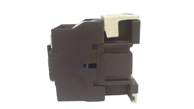 SCHNEIDER ELECTRIC LC1D0910F7