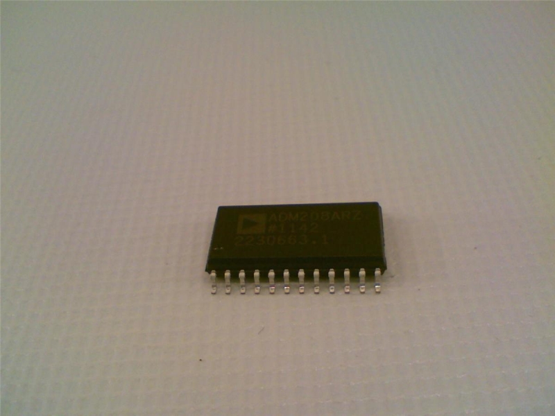 ADM208ARZ by ANALOG DEVICES
