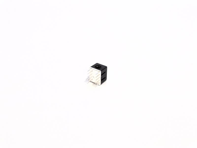 TE CONNECTIVITY 6643232-1