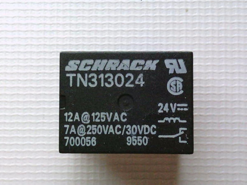 TN313024 by TE CONNECTIVITY