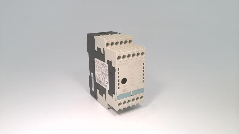 SIEMENS 3RK1402-1CE00-0AC2