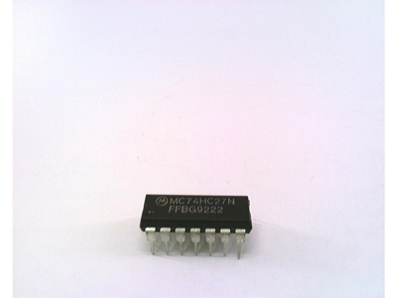 NXP SEMICONDUCTOR MC74HC27N