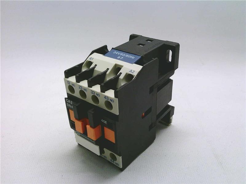 SCHNEIDER ELECTRIC CA2-DN40B7