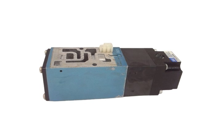 MAC VALVES INC PR82A-AACA