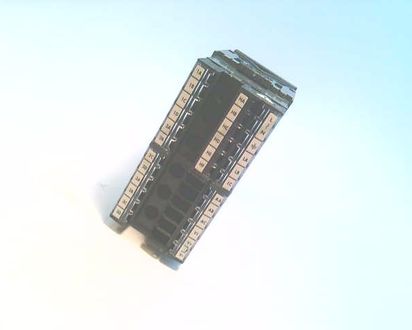 INVENSYS 2208E/CC/VH/L1/XX/XX/XX/2DN/XXX/AX143/XXXXXX