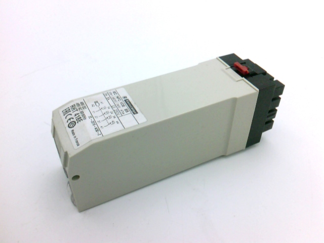 SCHNEIDER ELECTRIC RHT418E