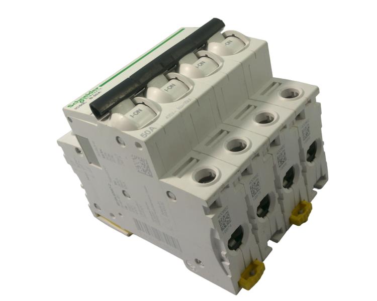 SCHNEIDER ELECTRIC A9F93450
